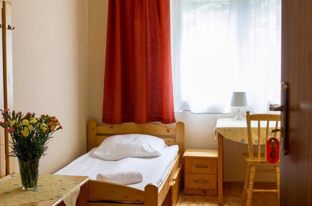 Hostel Rest Kraków Exteriör bild
